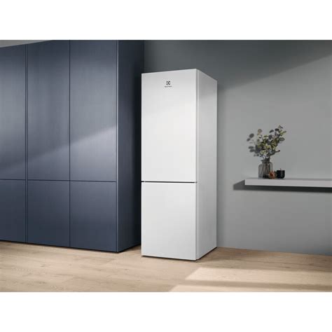 Electrolux Kyl Frys Lnt Me W Vit Elgiganten