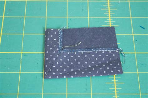 How To Sew Mitered Corners In 5 Detailed Steps Sewing Insight