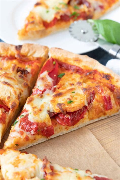 20 Best Chicken Pizza Recipes You Need To Try Now