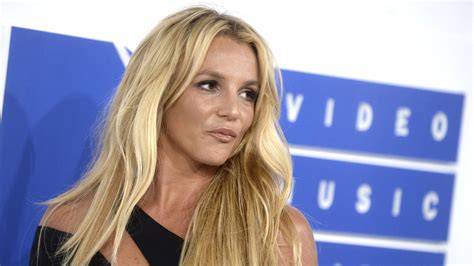 Britney Spears Loses Court Fight To Remove Fathers Control Over Her