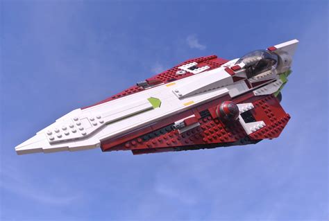 LEGO 10215 Obi-Wan's Jedi Starfighter review | Brickset