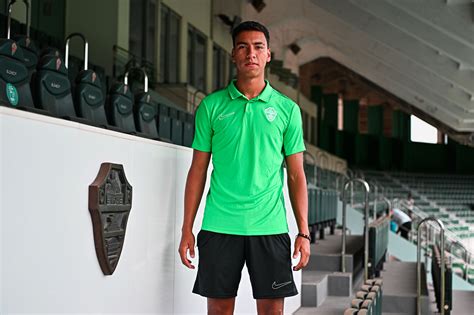 FÚTBOL BASE Jesús Hernández jugará en el Ilicitano Elche CF Web