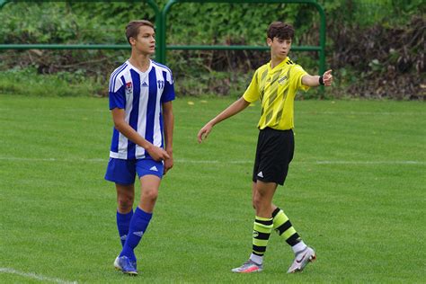 Dawid Kalbarczyk I Aleks Sawicki Na Testach W Koronie Kielce Szko A