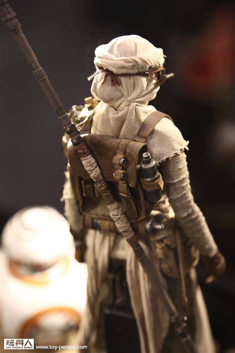 Hot Toys MMS Star Wars Episode VII Rey Th Collectible Figure Page Collector