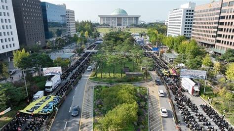 3만 교사들 4주 만에 국회의사당 앞 집회 재개아동복지법 개정하라 네이트 뉴스