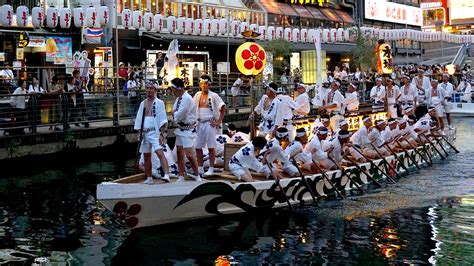 大阪の祭（天神祭どんどこ船）