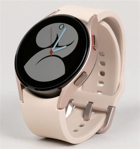 Обзор умных часов Samsung Galaxy Watch4 и Watch4 Classic, измеряющих ...