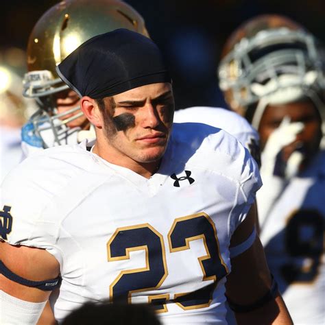 Drue Tranquill Injury: Updates on ND DB After Hurting Knee in ...