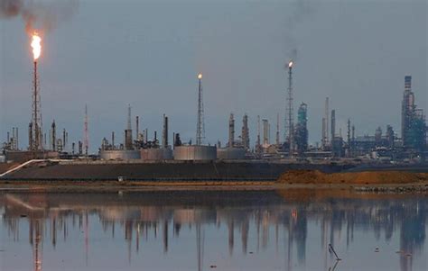 Falla eléctrica causó que se detuviera la refinería Amuay