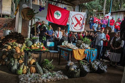 17 De Abril MST Realiza Jornada No Marco Do Dia Internacional De Lutas