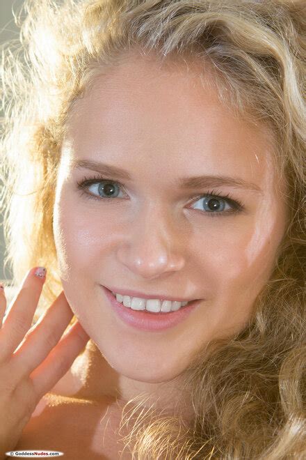 AMATEUR GIRL Goddess Mikana