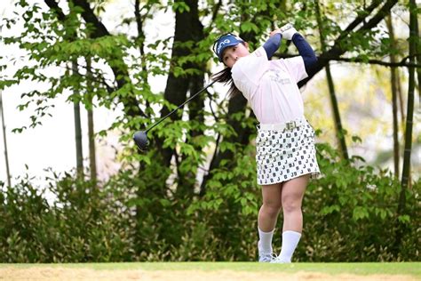 佐久間朱莉悔し涙の2位 地元で善戦｜jlpga｜日本女子プロゴルフ協会