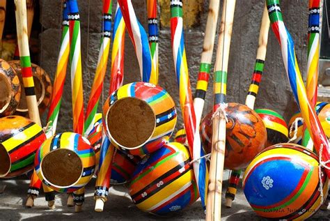 Berimbau O que é Como funciona História do Instrumento na Capoeira