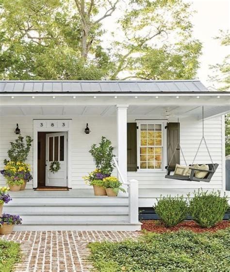 25 House Front Porch Ideas: Budget-Friendly to Modern Designs