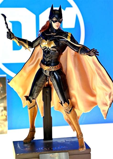 Latest Batgirl From Hot Toys R Batman
