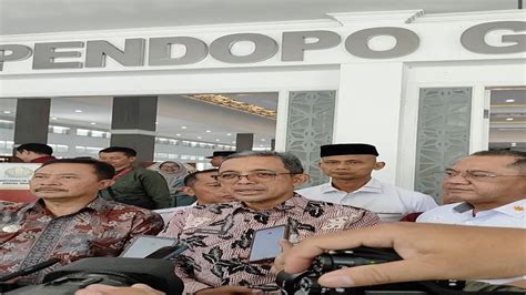 Saat Layani Paspor Simpatik Unit Layanan Paspor Akan Segera Di Buka Di