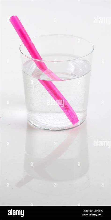 Refraction Straw Hi Res Stock Photography And Images Alamy