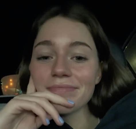 Boyfriends Phone Connects To Car While Cheating In Tiktok Video