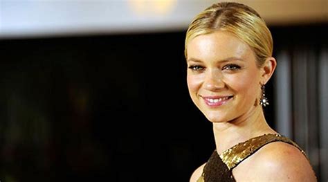 Amy Smart Nude Pics Scenes And Leaked Porn 2024 Gea Video Clip Trend