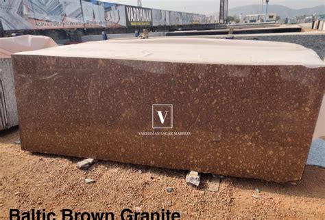 Polished Vardhman Baltic Brown Granite Flooring Thickness 15 20 Mm