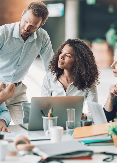 critical thinking  problem solving  finance  business school