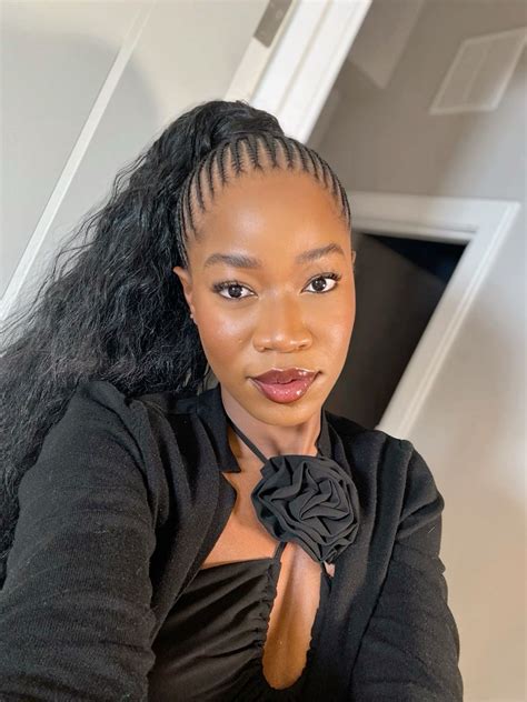 Pin by Pamela🌻 on • H a i r i n s p o • | Hair ponytail styles, Natural