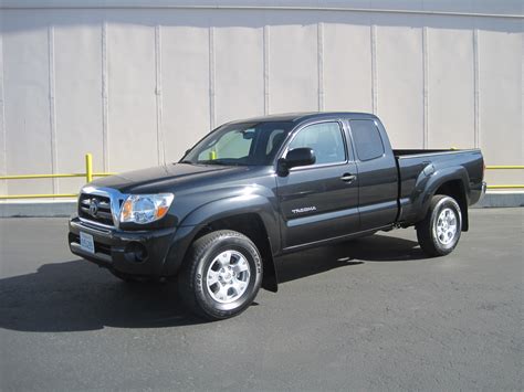 Toyota Tacoma Prerunner