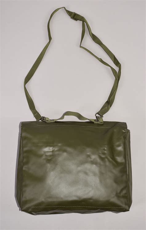 Сумка ПВХ 35x20x30 olive Чехия, купить в Интернет-магазине ForceAge.