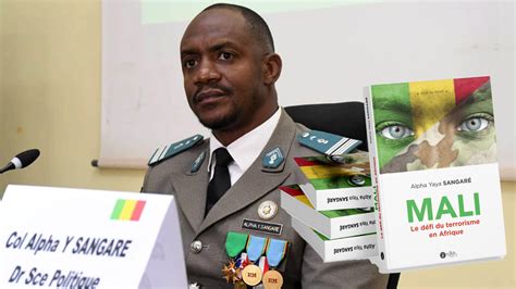 Colonel Malien Arr T Pour Un Livre Accusant L Arm E D Abus