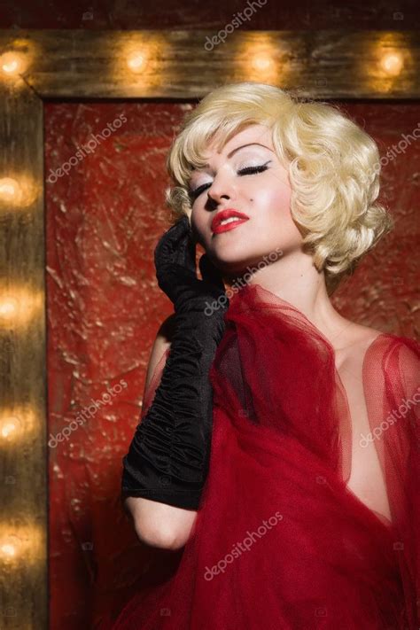Pretty Naked Pinup Blond Girl Model In A Red Room Stock Photo By Demian 124030932