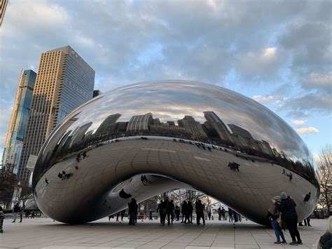 The Bean in Chicago – Happy Photos