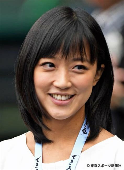写真：竹内由恵が日テレ初登場 ドヤ顔で百恵さんのモノマネ披露「馬鹿にしないでよ！」 | 東スポWEB