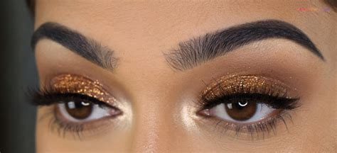 The Best Glitter Eye Makeup Looks You Can Try This Season