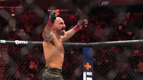 Ufc 290 Alexander Volkanovski Menang Tko Atas Yair Rodriguez Foto