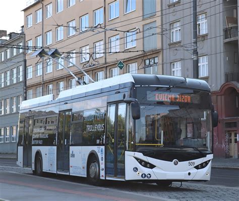 Skoda Tr T City Trolleybus Dpp Prague This Is A Proto Flickr