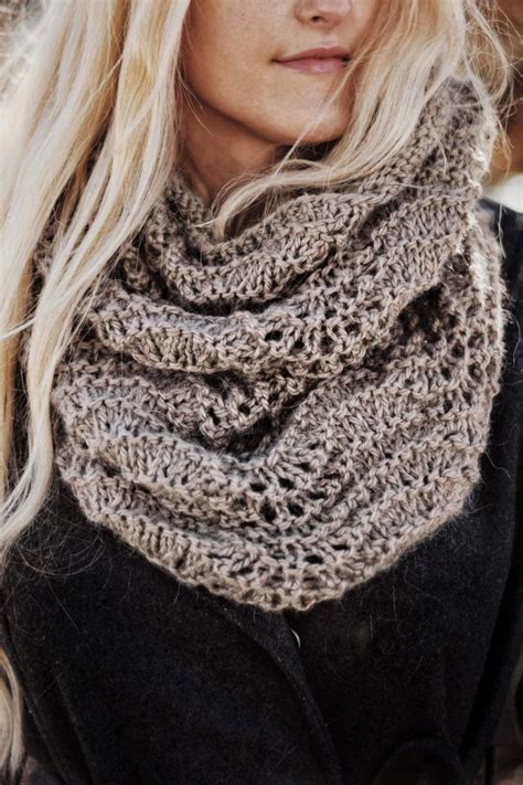 Fauna Cowl Knitting Pattern Darling Jadore Lace Cowl Scarf Pattern