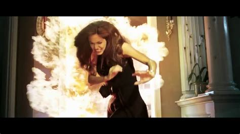 Mr And Mrs Smith Fight Scene Hd Youtube