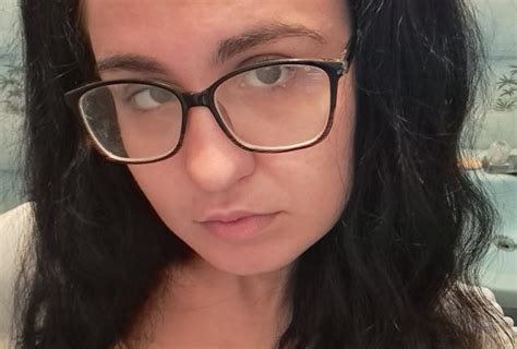 Lilli Gets A Pussy Inspection Lilli Hale Official Profile Loyalfans