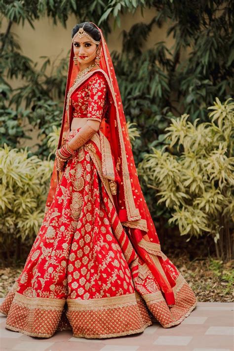 Red Sabyasachi Bridal Lehenga X Wallpaper Teahub Io