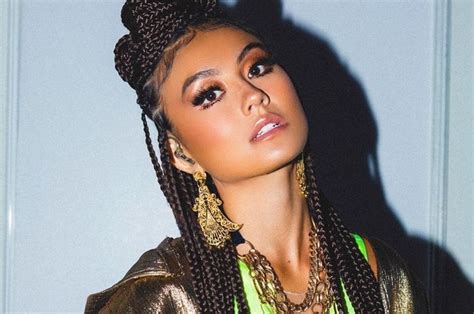 Bikin Bangga Wajah Agnez Mo Terpampang Di Cover Majalah Luar Negeri