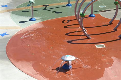 Burlington Splashpad • Burlington Co Paddock Enterprises