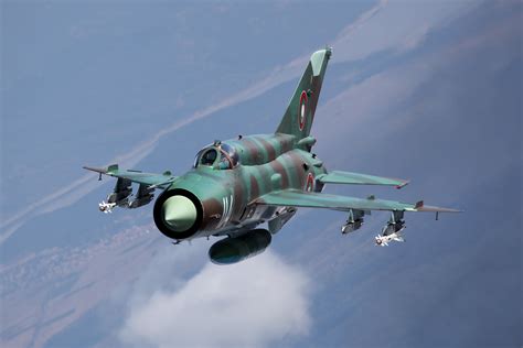 Foto Jagdflugzeug Flugzeuge Mikoyan Gurevich Mig 21 Luftfahrt