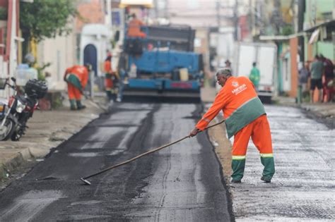 Informe Manaus Asfalta Manaus Avan A No Vila Da Prata E Moradores