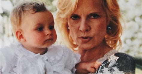 Sylvie Vartan Sa Fille Darina Scotti Vartan Enflamme Tout Instagram