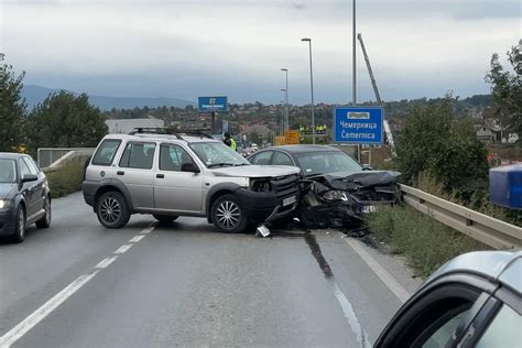 Snimak Sa Mesta Stravi Nog Udesa Kod A Ka