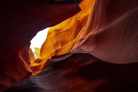 Canyon De Renomm E Mondiale D Antilope Paysage Stup Fiant Image Stock