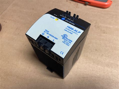 Allen Bradley 1606 XLP Compact DC Power Supply Module 1606 XLP95E Ser A