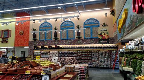 Vallarta Supermarkets – Ziemba + Prieto Architects