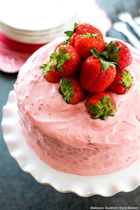 Easy Strawberry Layer Cake Melissassouthernstylekitchen