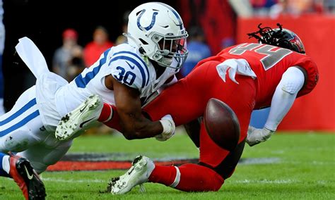 Indianapolis Colts Vs Tampa Bay Bucs Nfl Experts Make Week 12 Picks